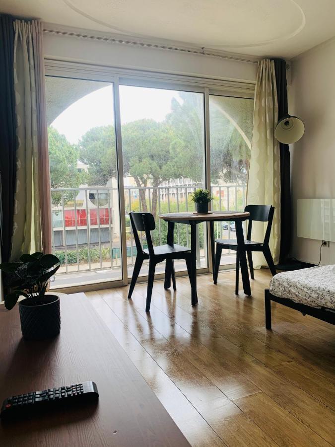 Les Appartements De Lina - Havre De Paix - Self Check-In Ла-Гранд-Мот Экстерьер фото
